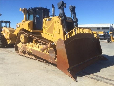 Dozers/tracks Caterpillar D8T