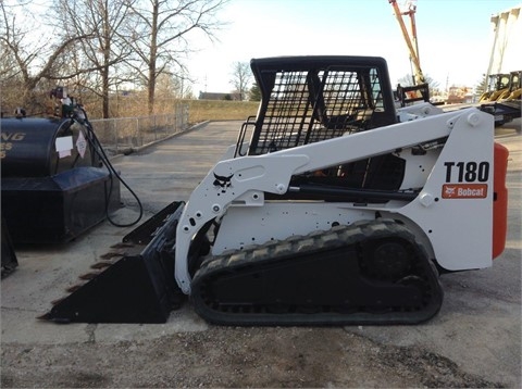 Miniloaders Bobcat T180