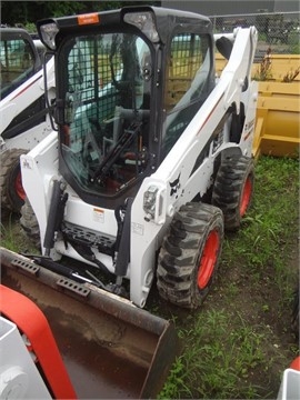 Minicargadores Bobcat S570