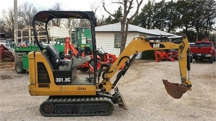Excavadoras Hidraulicas Caterpillar 301.8 seminueva Ref.: 1459358254035973 No. 2