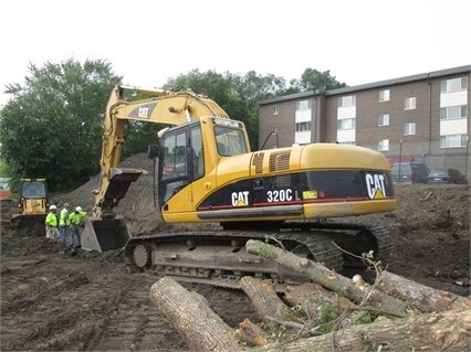 Excavadoras Hidraulicas Caterpillar 320CL seminueva en venta Ref.: 1459371799735469 No. 3