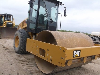 Compactadora Vibratoria Caterpillar CS54