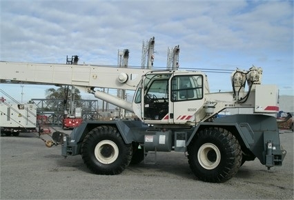 Cranes Terex RT555