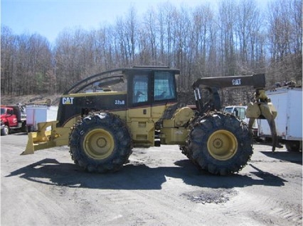 Forestales Maquinas Caterpillar 525B