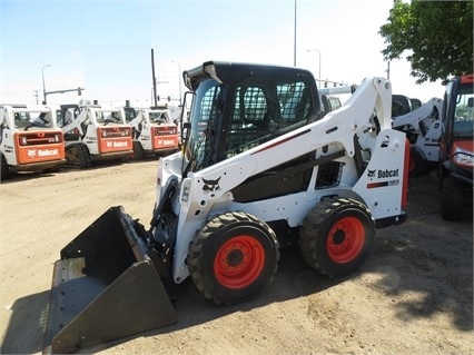 Miniloaders Bobcat S590