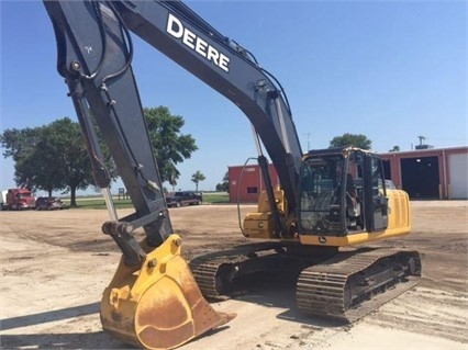 Hydraulic Excavator Deere 240D