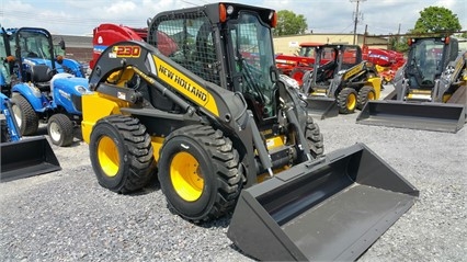 Minicargadores New Holland L230