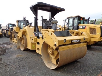 Compactadora Vibratoria Caterpillar CB54