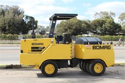 Compactadora Con Llantas Bomag BW11RH