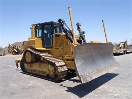 Dozers/tracks Caterpillar D6T