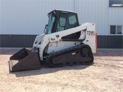 Minicargadores Bobcat T200