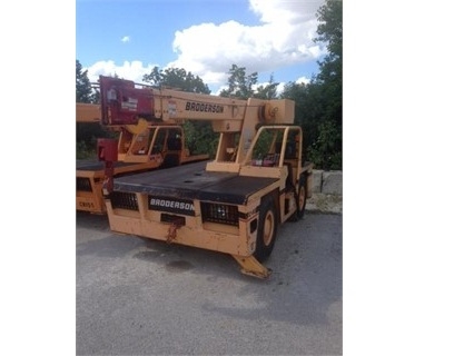 Cranes Broderson IC80