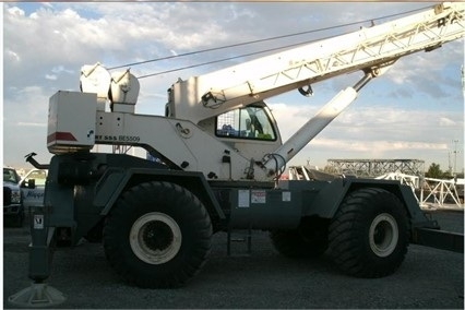 Cranes Terex RT555