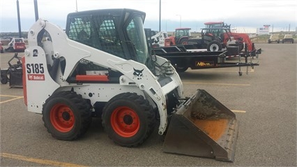 Minicargadores Bobcat S185
