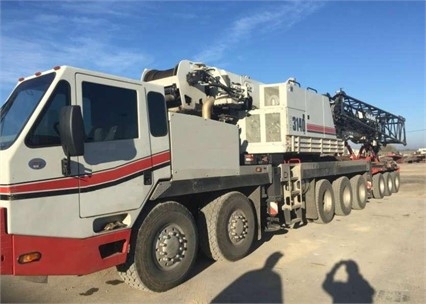 Gruas Link-belt HTC-3140
