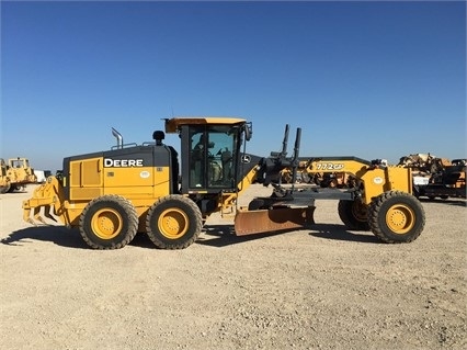 Motoconformadoras Deere 772G