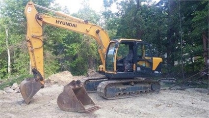 Excavadoras Hidraulicas Hyundai ROBEX 140 L en venta, usada Ref.: 1478105841157478 No. 3