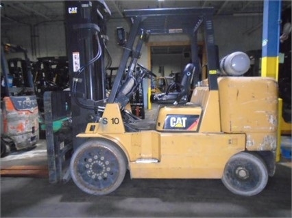 Montacargas Caterpillar GC70K