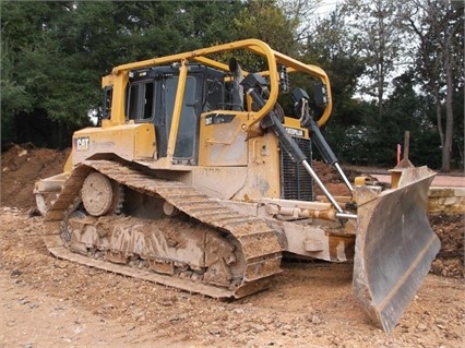 Dozers/tracks Caterpillar D6T