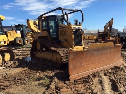 Tractores Sobre Orugas Caterpillar D6N en buenas condiciones Ref.: 1485466901729718 No. 2