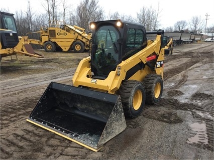 Miniloaders Caterpillar 242