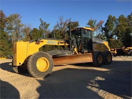 Motoconformadoras Deere 672G