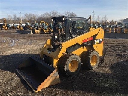 Minicargadores Caterpillar 236