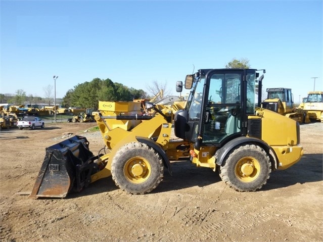 Wheel Loaders Caterpillar 906