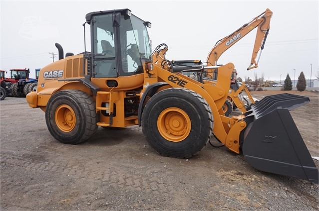 Wheel Loaders Case 621E