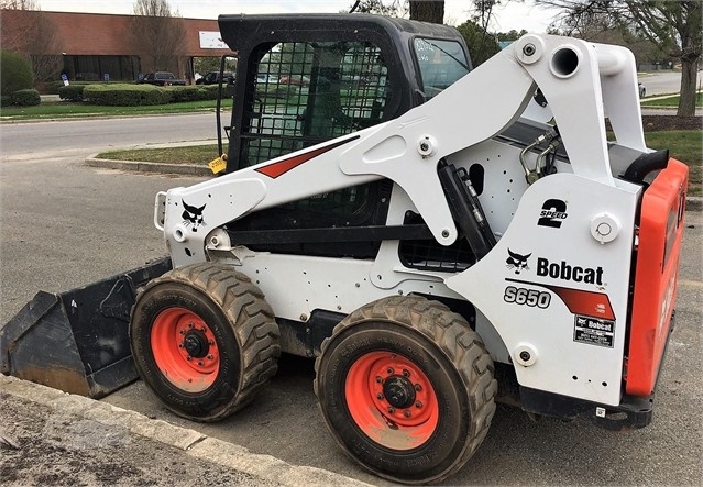 Miniloaders Bobcat S650