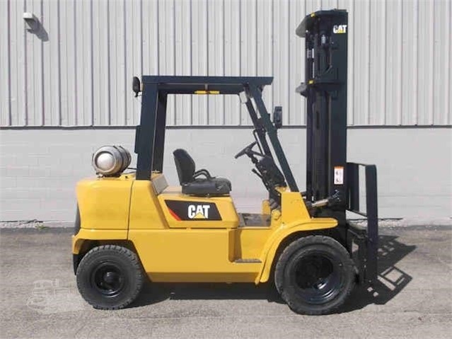 Montacargas Caterpillar GP40K