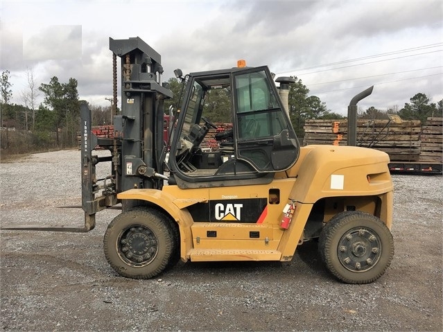 Freightelevator Caterpillar P22000