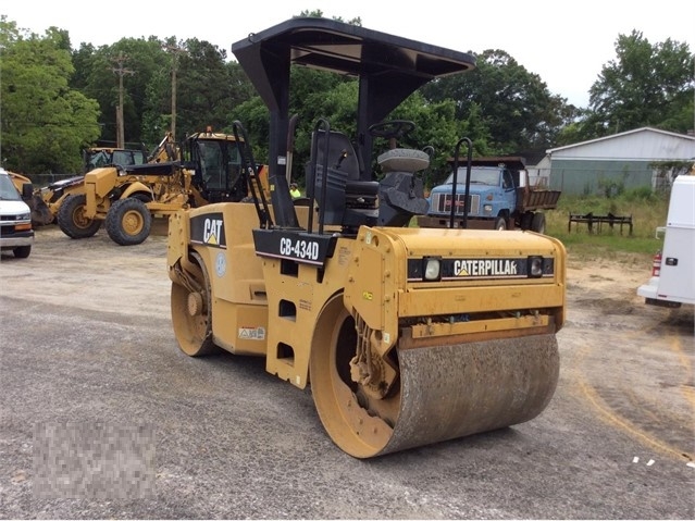 Compactadora Vibratoria Caterpillar CB-434D seminueva Ref.: 1492798924264070 No. 2