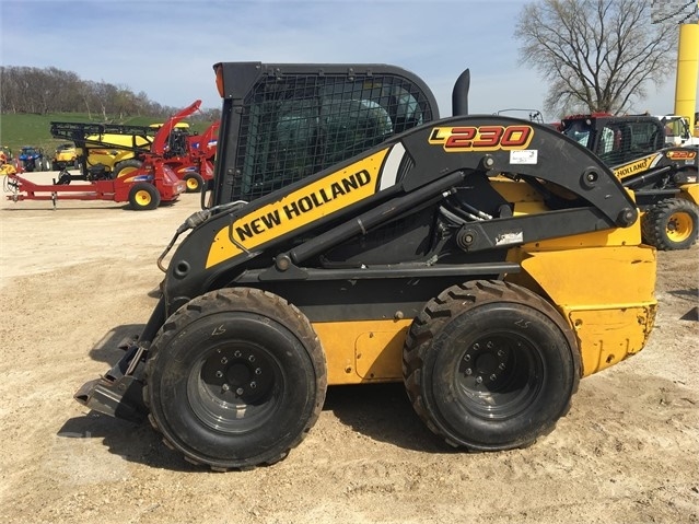 Miniloaders New Holland L230