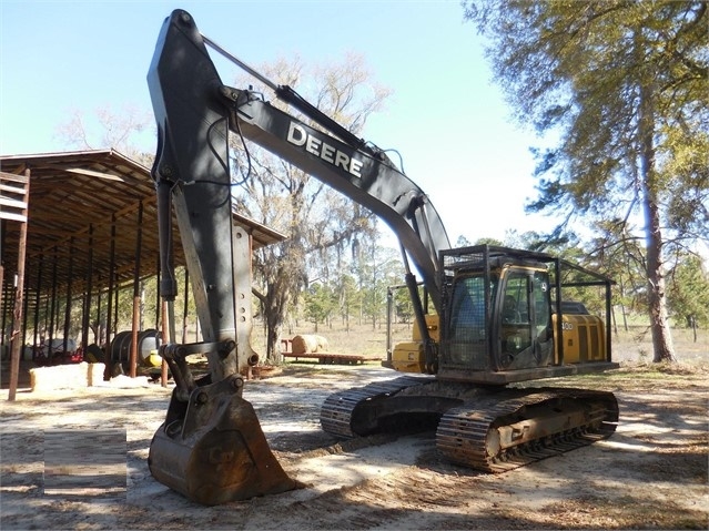 Hydraulic Excavator Deere 240D