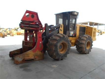 Forest Machines Caterpillar 553