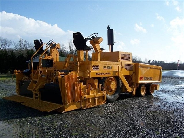 Pavimentadoras Blaw-knox PF3200 de bajo costo Ref.: 1502742130865081 No. 2