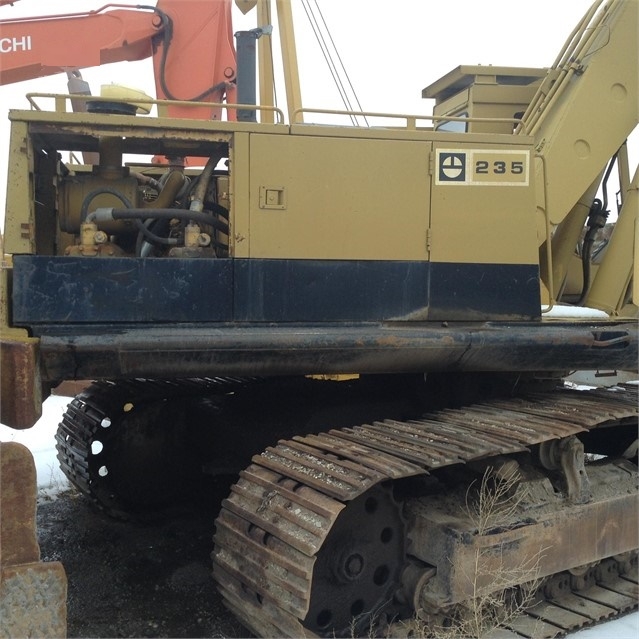 Hydraulic Excavator Caterpillar 235