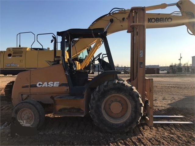 Montacargas Case 588G