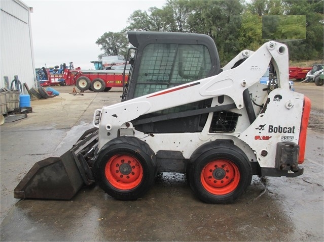 Miniloaders Bobcat S590