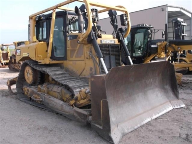Dozers/tracks Caterpillar D6T