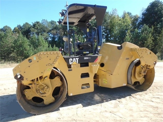 Vibratory Compactors Caterpillar CB54