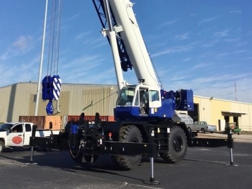 Gruas Tadano GR1000