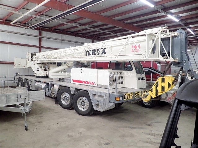 Cranes Terex T550