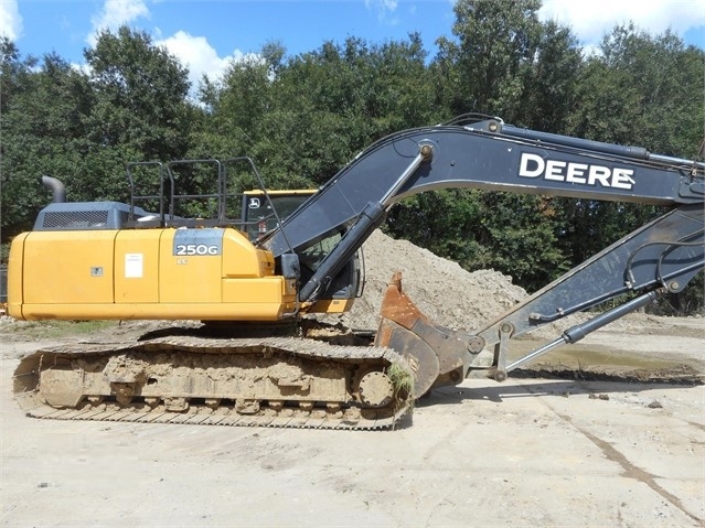 Hydraulic Excavator Deere 250GLC