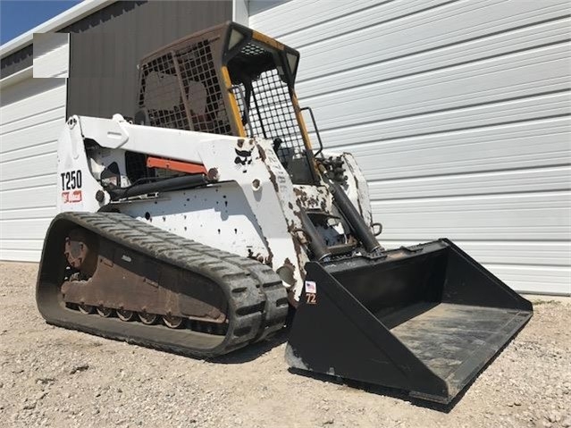 Miniloaders Bobcat T250