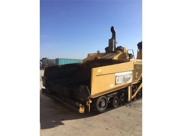 Pavimentadoras Caterpillar AP-1055D
