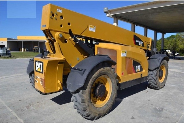 Telehandler Caterpillar TL943