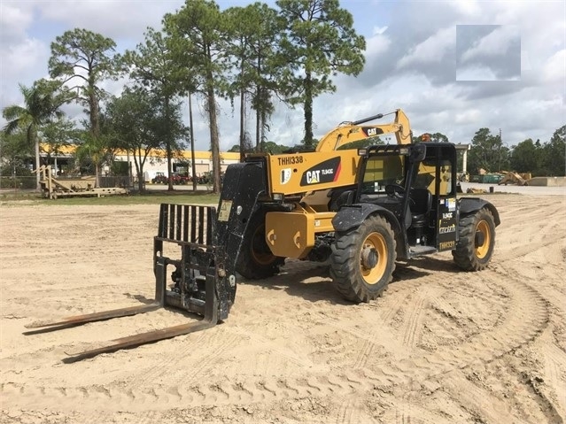 Telehandler Caterpillar TL943