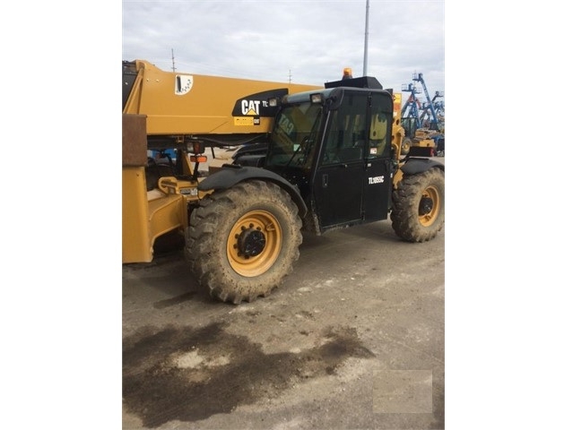 Telehandler Caterpillar TL943